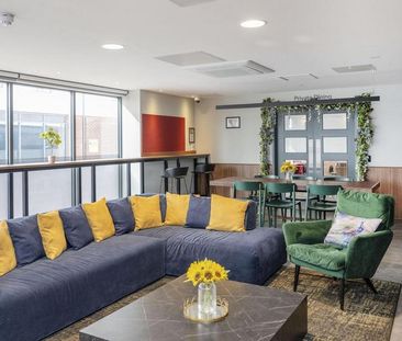 Studio to rent - Photo 2