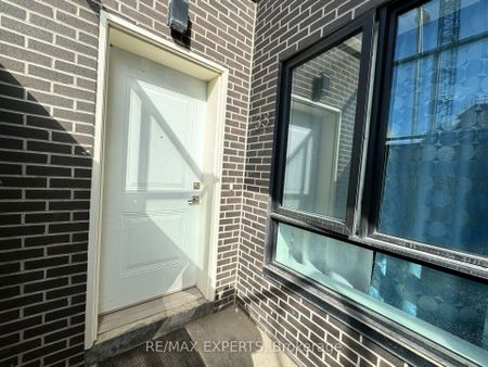 For Lease - 1430 Highland Road Unit# 33A, Kitchener, Ontario - Photo 3