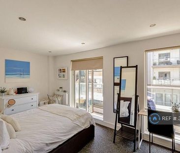 1 bedroom flat to rent - Photo 4