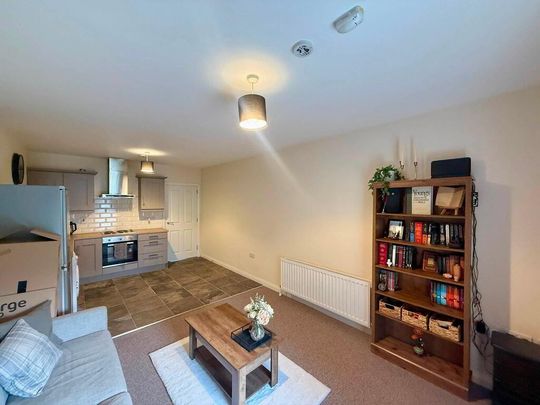 9 Queen Street, Apartment 7, Ballymoney, BT53 6HZ - Photo 1