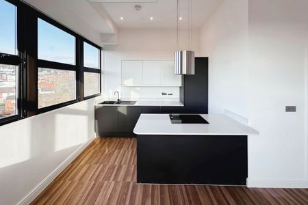 Waterside House - Photo 3