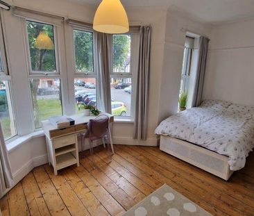 5 bedroom terraced house to rent - Photo 3