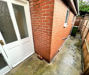 3 bedroom terraced house to rent - Photo 4