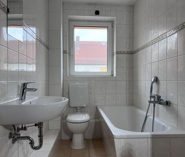 ZENTRAL und doch ruhig gelegen - Photo 5