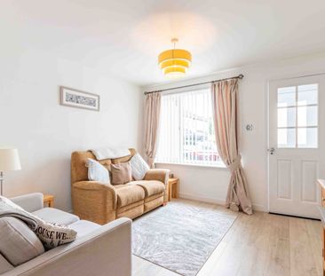 2474L - Gyle Park Gardens, Edinburgh, EH12 8NQ - Photo 1