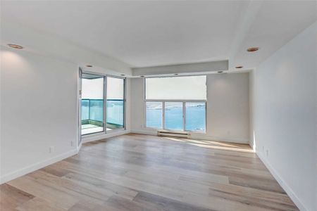 For Lease - 99 Harbour Square Unit# 3008, Toronto, Ontario - Photo 4