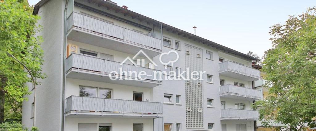 Erstbezug nach Sanierung: Stilvolle 2-Zimmer-Wohnung mit 2 Balkonen im Herzen von Baden-Baden - Photo 1