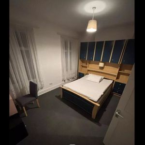 Room in a Shared House, Millais Road, E11 - Photo 2