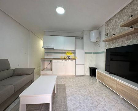 1 BEDROOM APARTMENT - TORREVIEJA CENTER - Photo 5