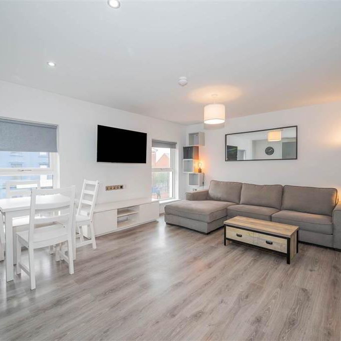 Apt 1 HWD, 124 High Street, Holywood, BT18 9HW - Photo 1