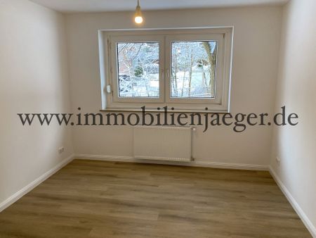 Poppenbüttel Nähe Moorhof - In 2.Reihe - Neu modernsierte Wohnung mit Balkon - Hochparterre - frei - Photo 3