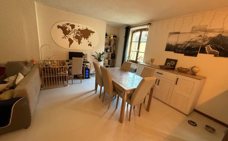 PONTARLIER - CENTRE VILLE - T2 DUPLEX - Photo 2