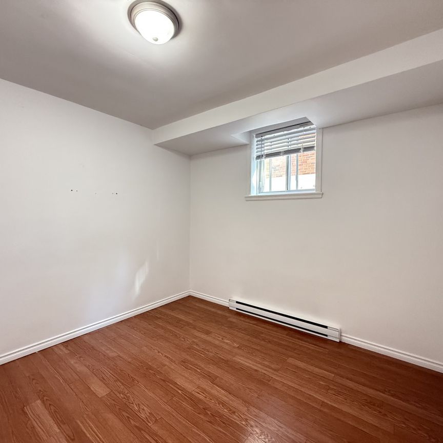 Grand 4 ½ au sous-sol dans Rosemont - Photo 1