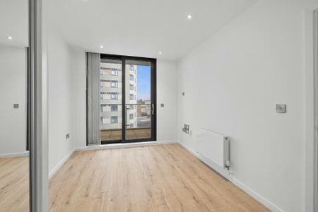2 bedroom apartment to rent - Photo 2
