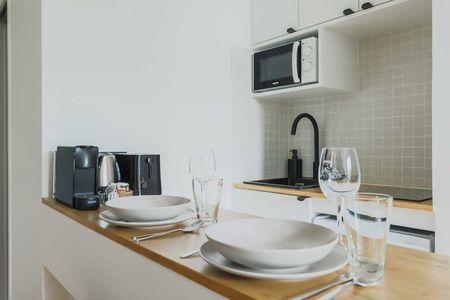 Rue Mesnil - Photo 2