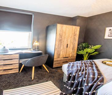 Haigh Avenue (Room 3), Rothwell, Leeds - Photo 2