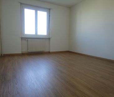 Kurzer Arbeitsweg? Wohnung neben Emmen-Center - Photo 2