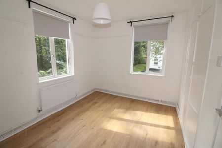 173 Merville Garden Village, Newtownabbey, BT37 9TW - Photo 5