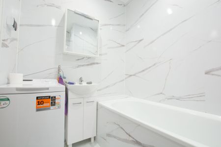 Kawalerka 30,70 m² z balkonem os. Anny Jagiellonki - Фото 2