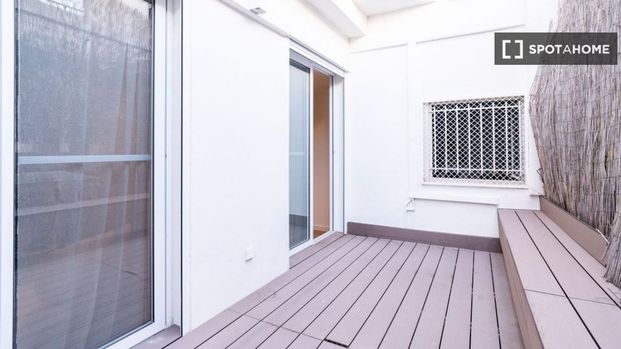 2 room luxury Flat for rent in Valencia, Spain - Photo 1