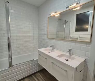 Passeig de l'Exposició, Barcelona, Catalonia 08004 - Photo 6