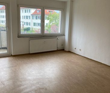 Ab sofort - 3-Zimmer-Wohnung mit Balkon! - Photo 2