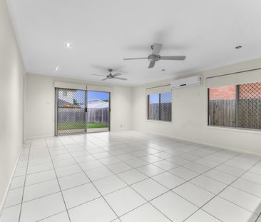 52 Mapleton Drive, North Lakes QLD 4509 - House For Rent | Domain - Photo 5