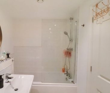 1 Bed Flat, Crocketts Lane, B66 - Photo 4