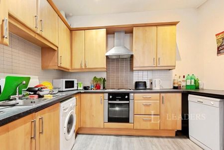 5 bedroom house to rent - Photo 4