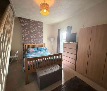 Park Street, Manchester, M27 - Photo 1