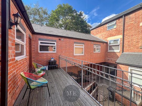 2 bedroom apartment to rent - Photo 1