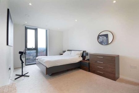 St Gabriel Walk, Elephant And Castle, SE1 - Photo 5