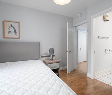 Apartment 8, Block 1, Harcourt Green, Charlemont Street, Dublin 2, ... - Photo 6