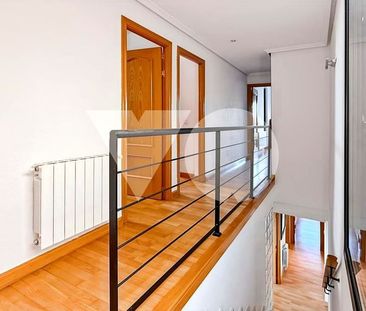 Luxury Apartment for rent in Majadahonda, Autonomous Region of Madrid - Photo 4