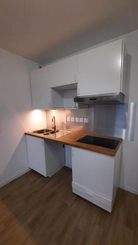 Location Appartement 2 pièces 40m² NANTES 44300 - Photo 2