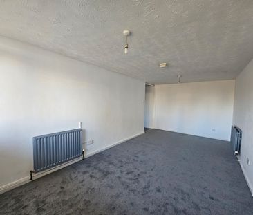 Orchard Lane, Southampton - Photo 4