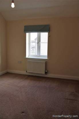 2 bedroom property to rent in St Neots - Photo 3