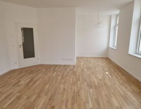Bergstr. 38, Wohnung 2 ~~~ Einbauküche, Fußbodenheizung, Parkett, Balkon, Bad mit Wanne und Dusche, Keller, Abstellraum - Foto 1