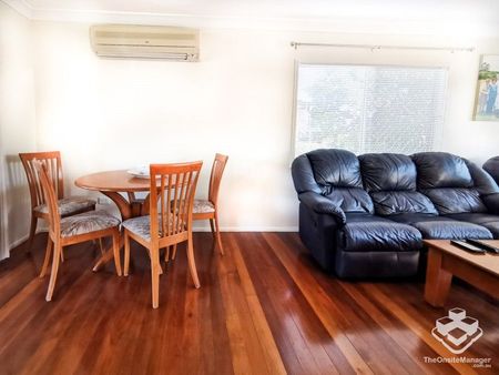 Location,Location,Location. Pet friendly - Photo 4