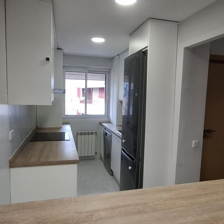 Piso de alquiler en Calle de Madrid, 2, Estación - Photo 1