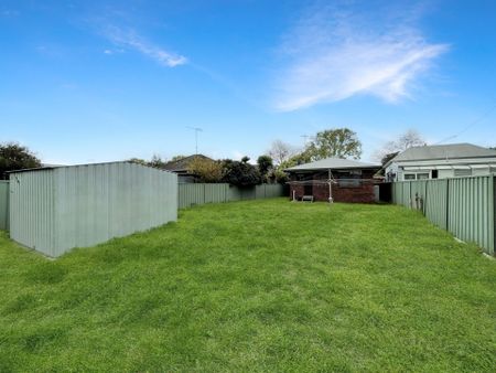 520 Windermere Street, Redan - Photo 2