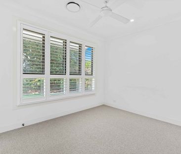 5 Kapala Street, Southport QLD 4215 - House For Rent | Domain - Photo 5