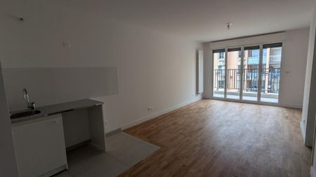 location Appartement T3 DE 58.23m² À CLICHY - Photo 4