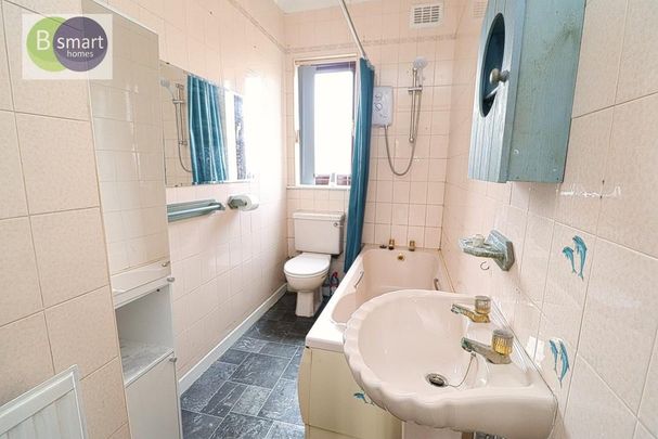 2 bedroom end of terrace house to rent - Photo 1