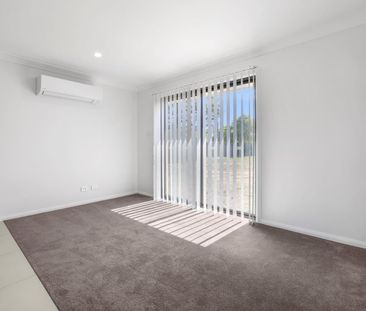 2 BEDROOM UNIT LOCATED MANILLA - Photo 2
