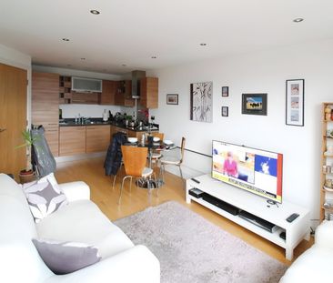 1 bedroom apartment to rent - Photo 1