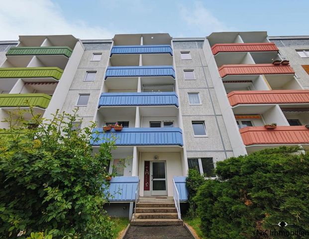 ++ gemütliche, neue 3-Raum Wohnung mit Balkon - beste Wohnlage in Limbach-Oberfrohna ++ - Photo 1
