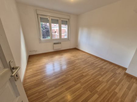 Location Appartement 2 pièces 41m² CAMBRAI 59400 - Photo 5