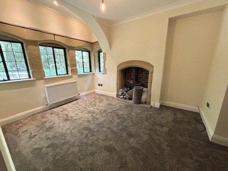 3 bedroom detached house to rent - Photo 2