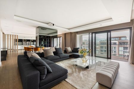 An exceptional penthouse to let in Chelsea Creek, SW6. - Photo 3